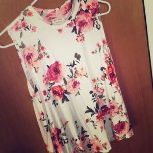 Flowey floral top